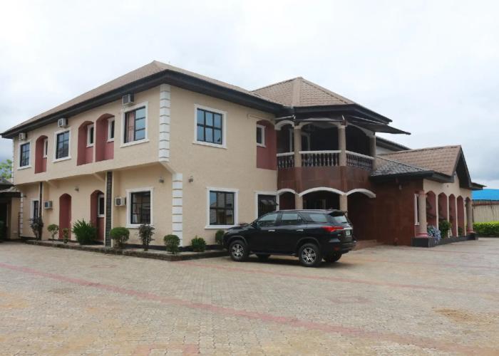 Emrosy Hotels