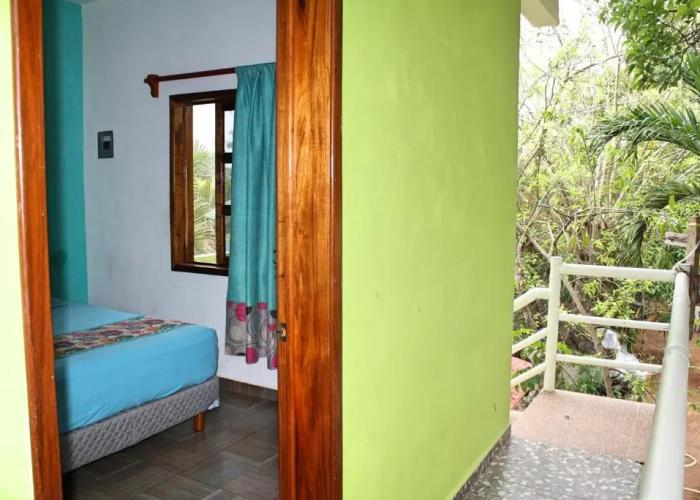 Yaxche Centro Hostal y Camping