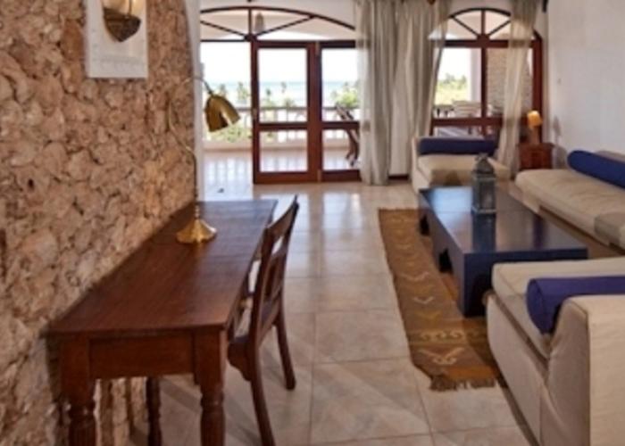 Lantana Galu Beach