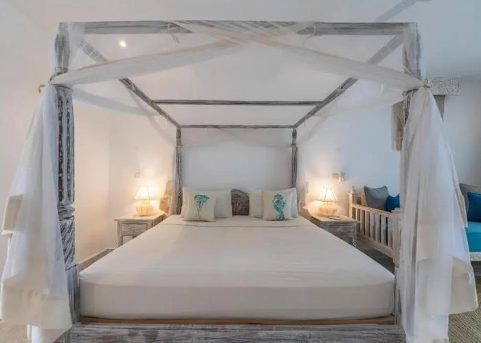 Chale Island Resort