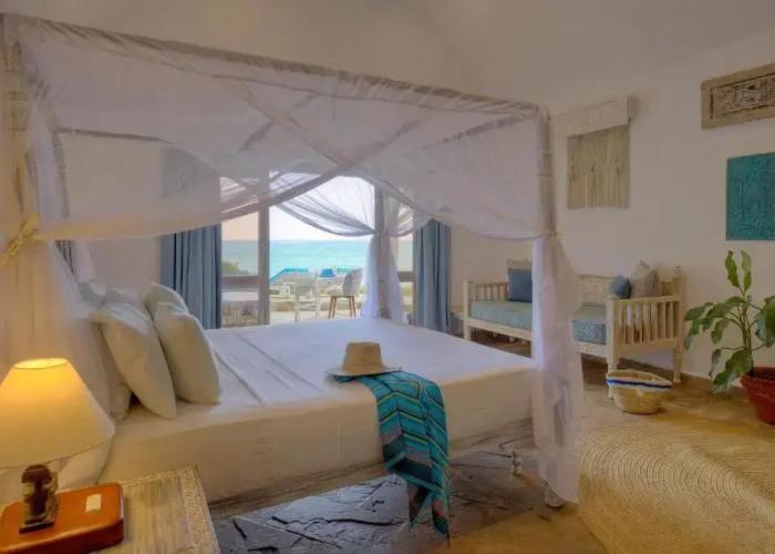 Chale Island Resort