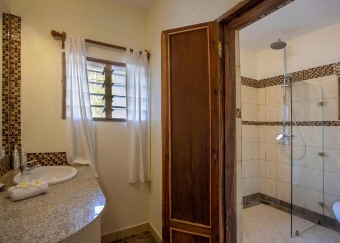 Blue Marlin Beach Hotel