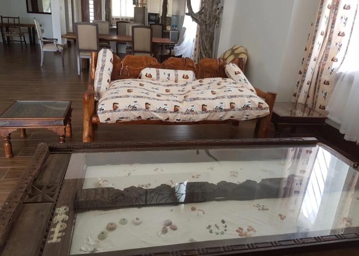 Queens Chateau Boutique Villa