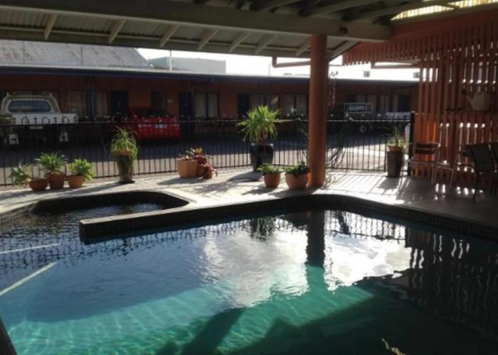 Parkside Motel