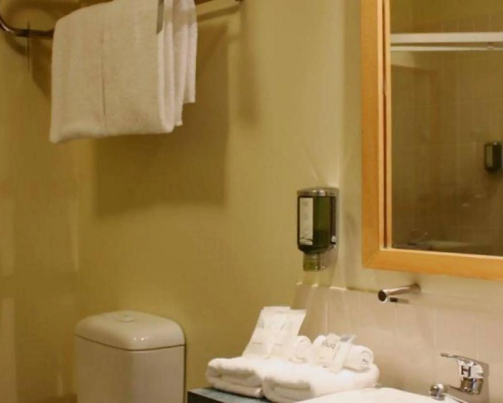 фото Quality Hotel Dickson