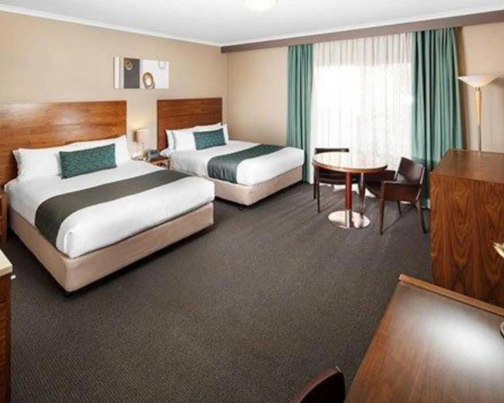 фото Quality Hotel Dickson