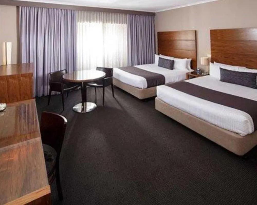 фото Quality Hotel Dickson