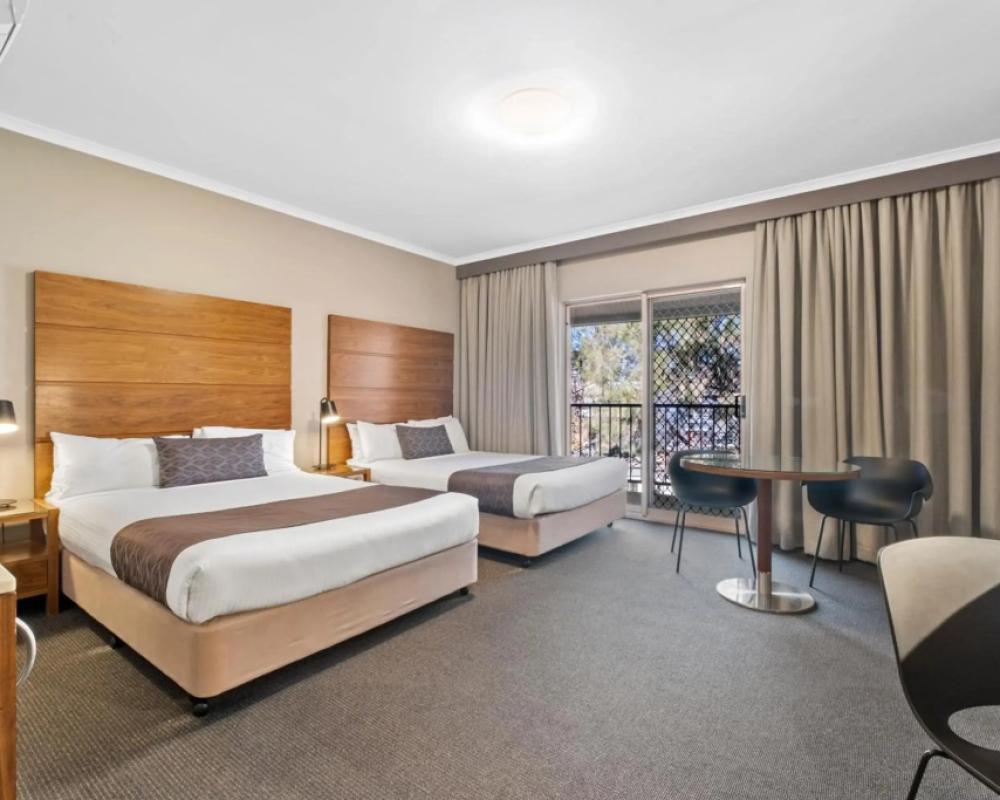 фото Quality Hotel Dickson