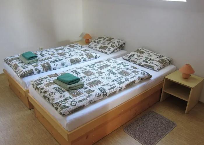 Mansion in Starkov With Shared Pool