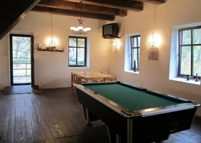 Mansion in Starkov With Shared Pool