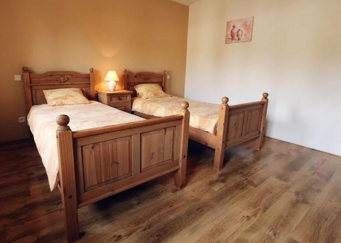 Authentic Farmhouse in Bozanov With Private Garden