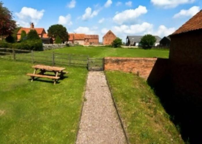 The Dovecote Inn