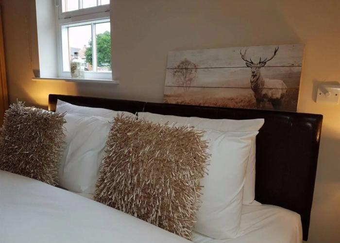 The Dovecote Inn