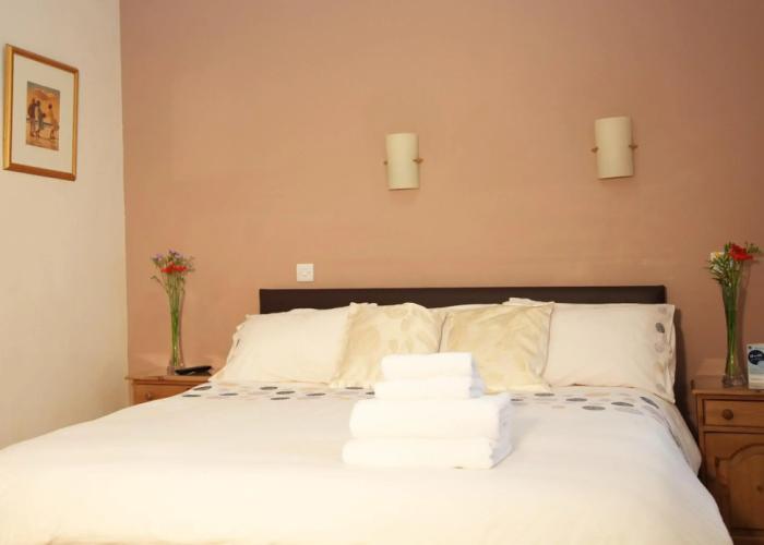 Deincourt Hotel