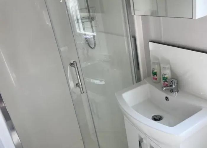 Modern Homely Chalet in Tuxford
