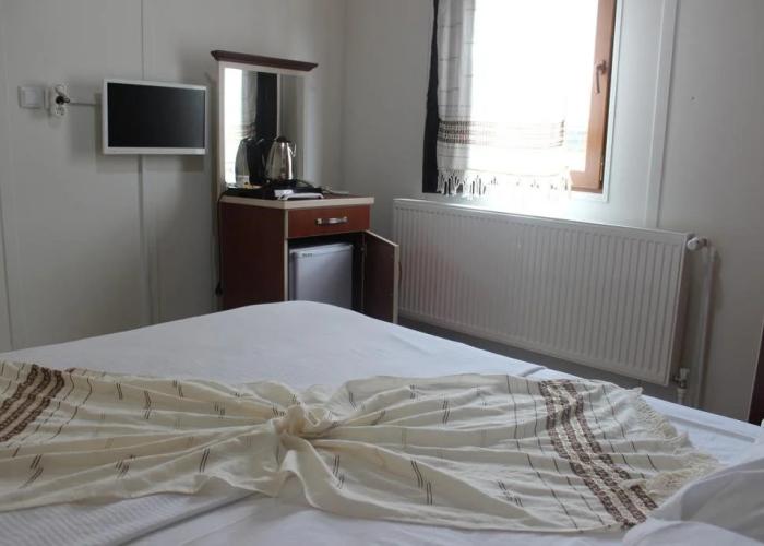 Emirbey Atli Turizm ve Dogal Yasam Koyu