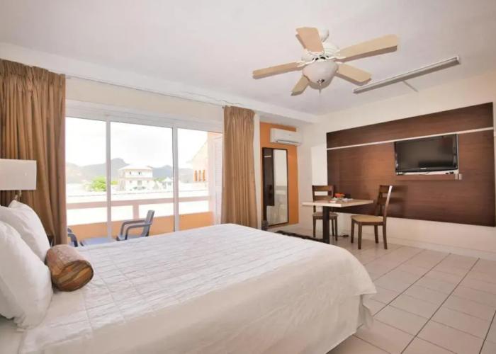 Horizon View Beach Hotel