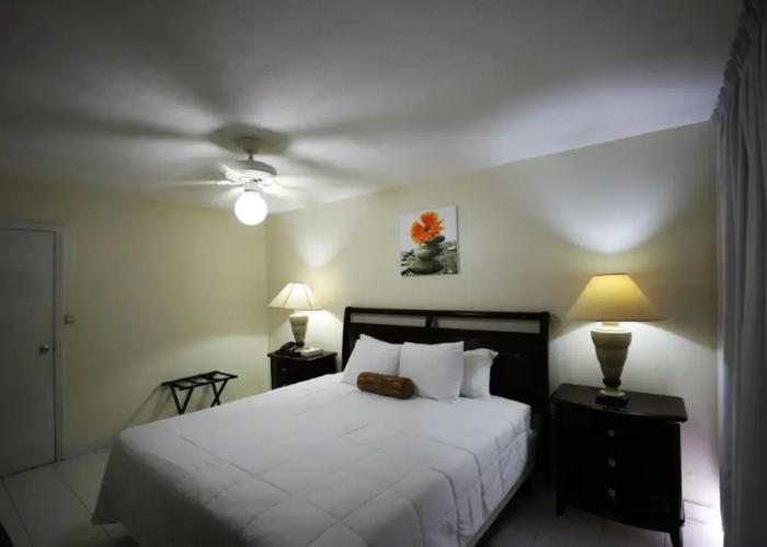 Horizon View Beach Hotel