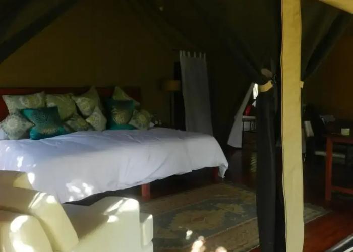 Mara Crossing Camp