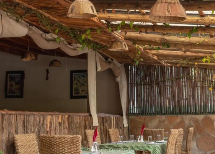 Sentrim Mara Game Lodge