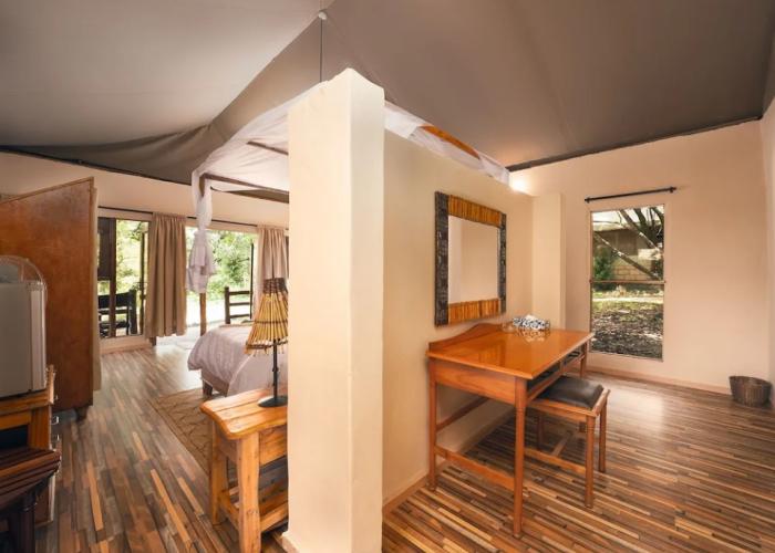 Mara Kimana Camp
