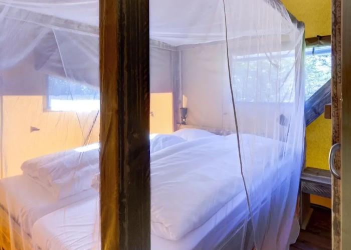 Glamping Tent With Kitchen Near Zwolle