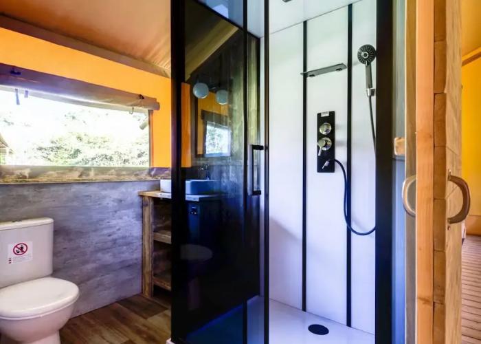 Glamping Tent With Kitchen Near Zwolle