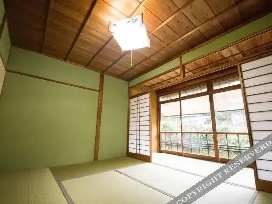 Hot Spring Guesthouse Tojiya