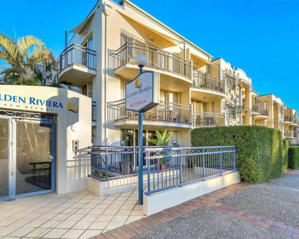 Golden Riviera Beach Resort