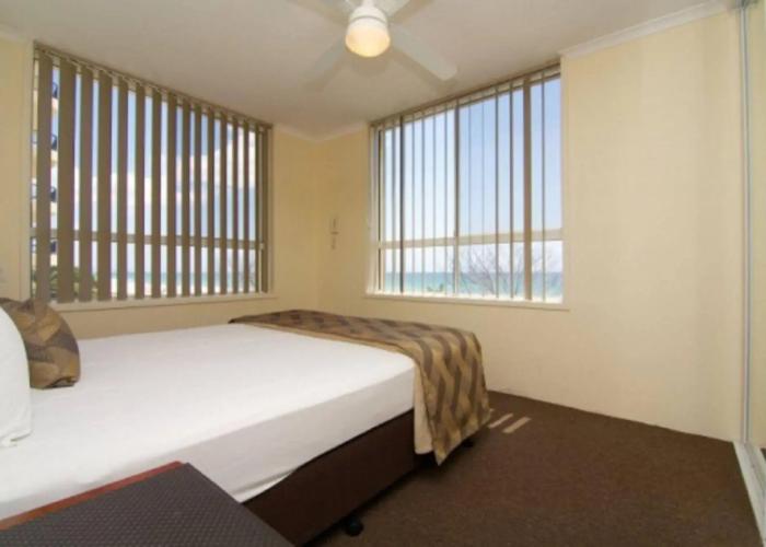 Crystal Beachfront Apartments