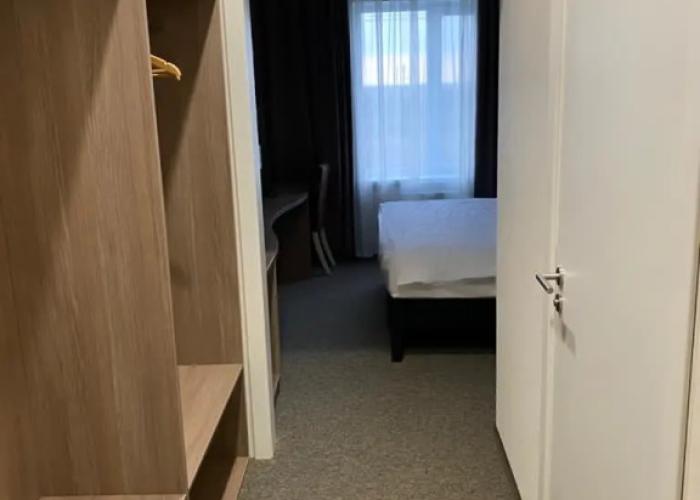 Zapad Port Hotel