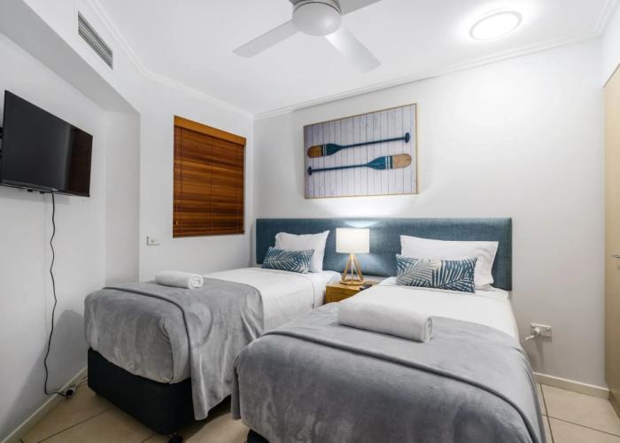 Rolling Surf Resort