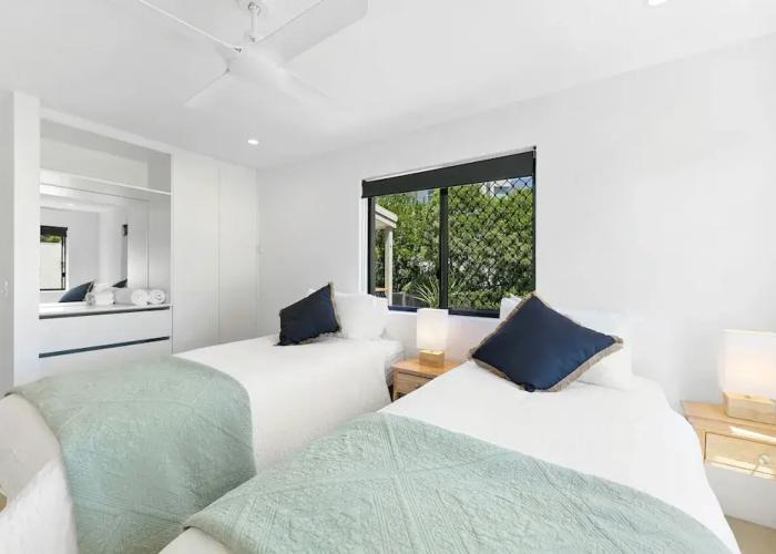 Crystal Shores Sunshine Beach
