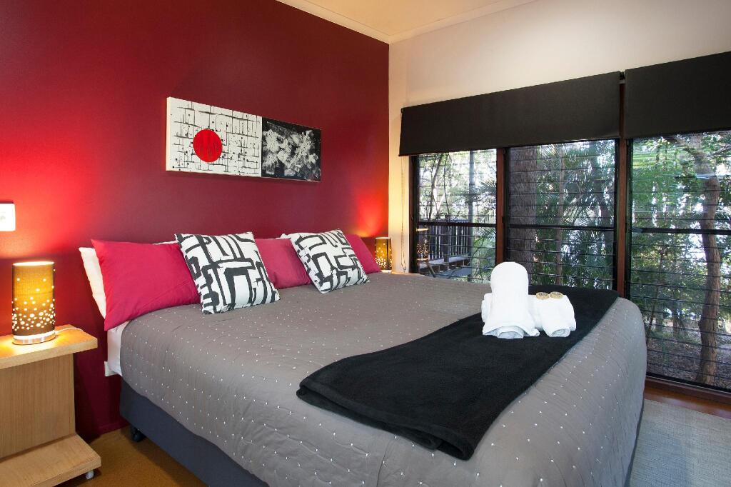 Eumarella Shores Noosa Lake Retreat