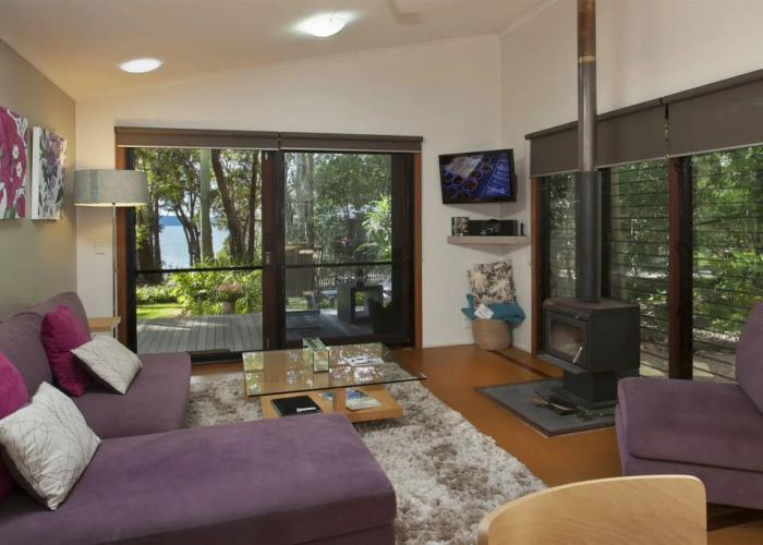 Eumarella Shores Noosa Lake Retreat
