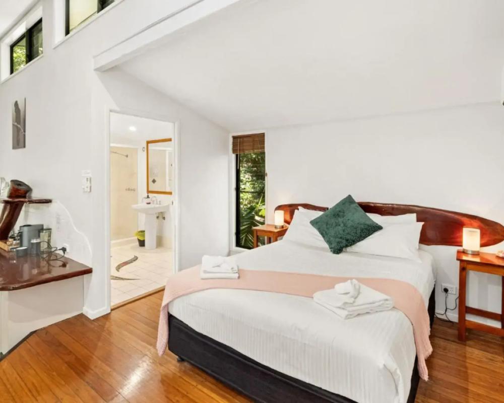 фото Hunchy Hideaway
