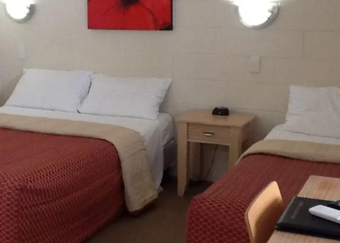 Nambour Lodge Motel