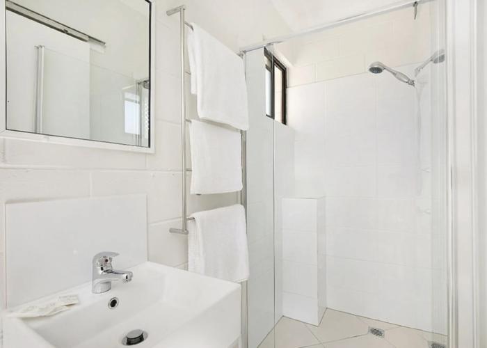 Moffat Beach Motel Caloundra
