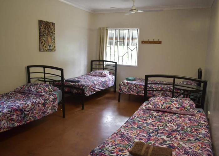 Travellers Paradise Heritage Historical Place - Hostel