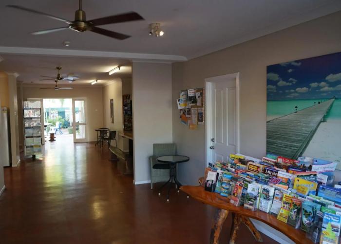 Travellers Paradise Heritage Historical Place - Hostel