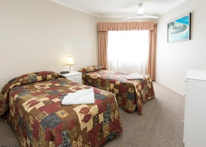 White Crest Apartments