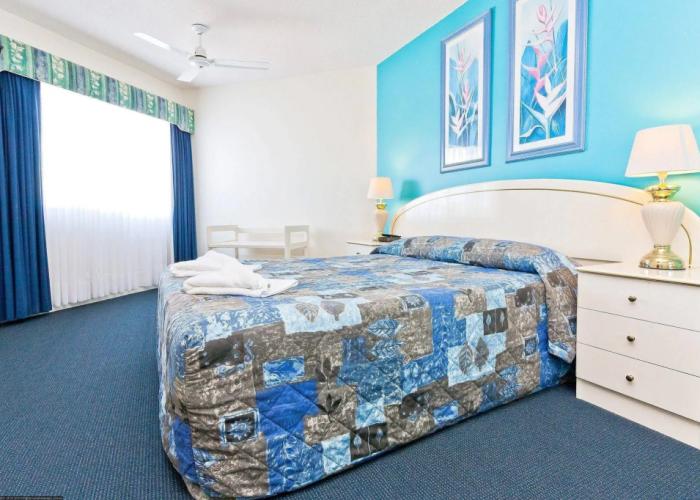 White Crest Apartments