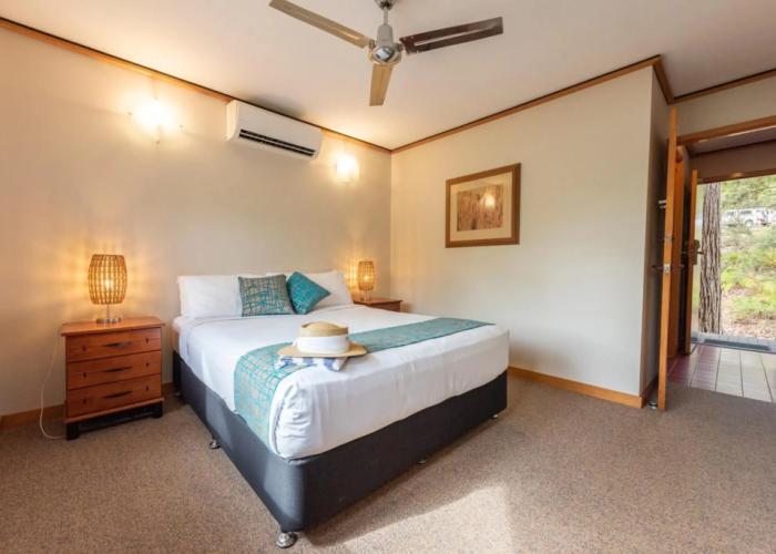 Kingfisher Bay Resort