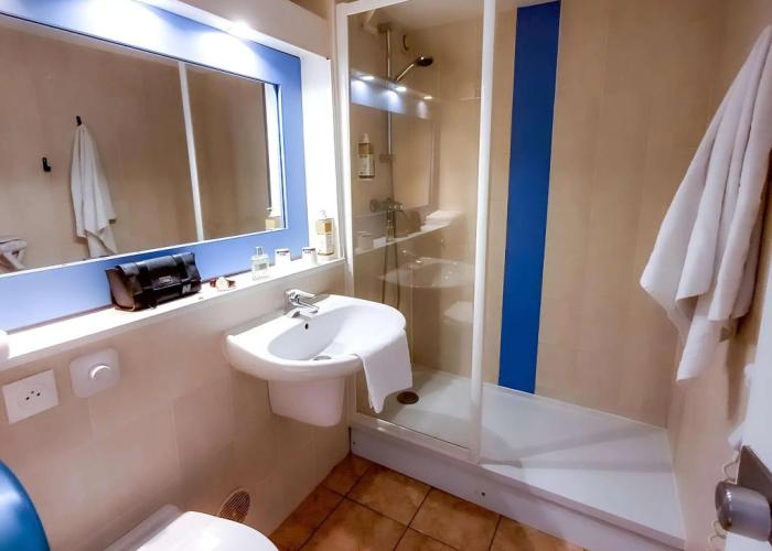 greet Hotel Belleville en Beaujolais A6