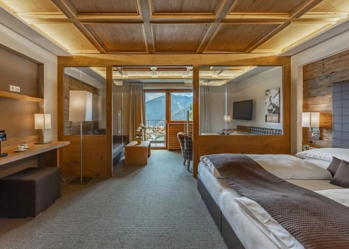 Maraias Luxury Suites & Apartments