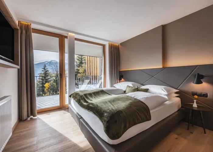Maraias Luxury Suites & Apartments