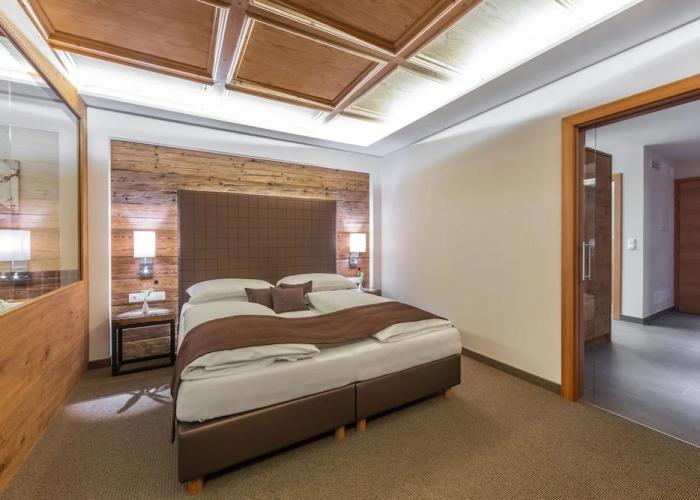 Maraias Luxury Suites & Apartments