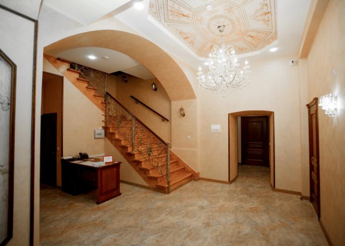 Vintazh Hotel