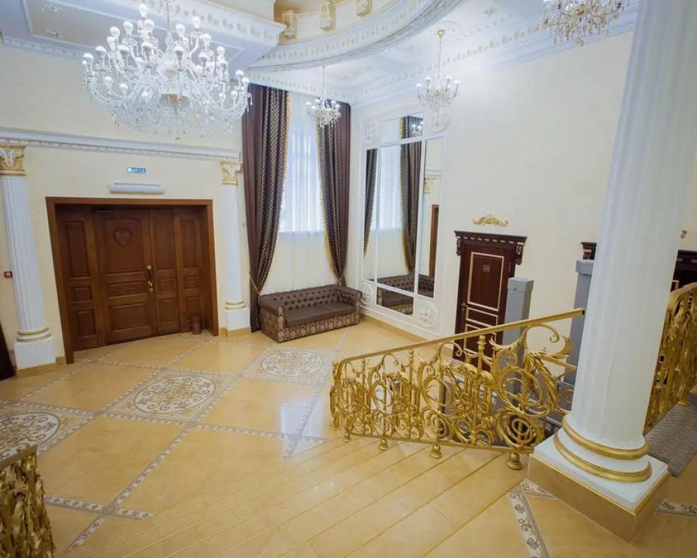 фото Grand Elets Hotel