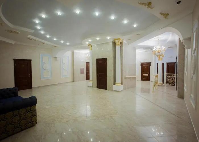 Grand Elets Hotel